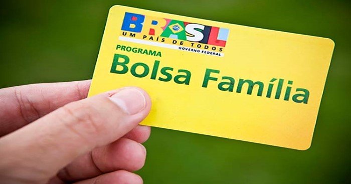 Quais são as regras para continuar recebendo todo mês o benefício do novo Bolsa Família?