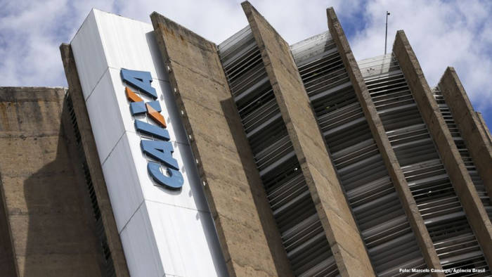 CAIXA irá doar mais de 64 mil itens de mobiliário a instituições sem fins lucrativos