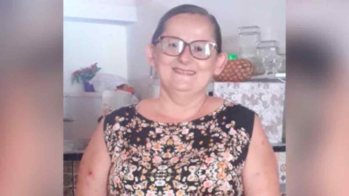 sra raimunda pede doacao para comprar medicaco contra a cancer