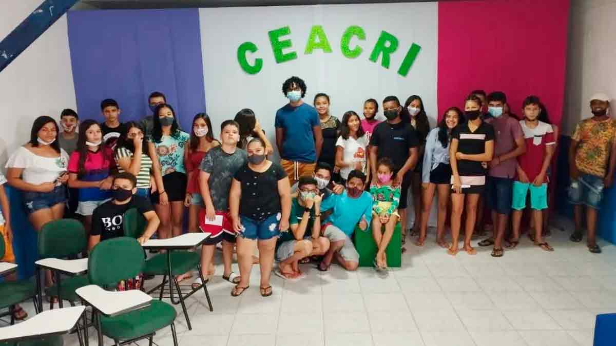 centro de apoio a crianca promove encontro do grupo ceacri teen sobre os perigos adivinhos da internet