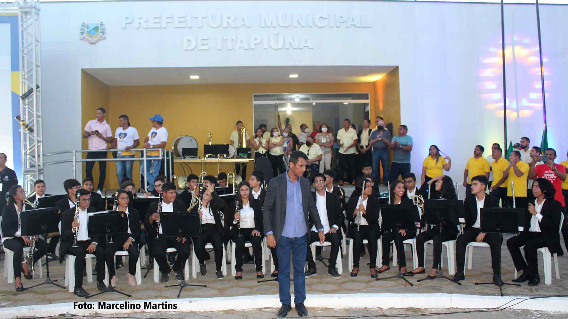 Orquestra de Sopros de Pindoretama durante a abertura da Festa de 65 anos de Emancipação Política de Itapiúna