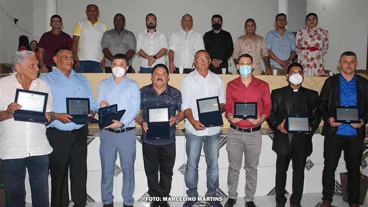 Câmara de Itapiúna realizou sessão solene de entrega de Título de Cidadão Itapiunense