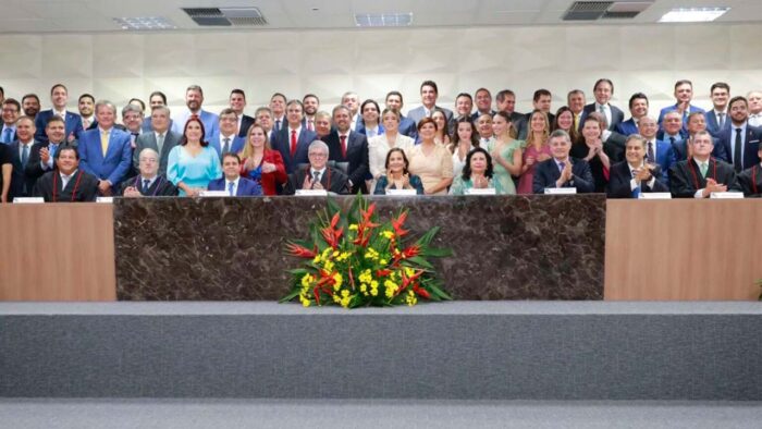 governador e vice governadora eleitos receberam os seus diplomas em cerimonia no tribunal regional eleitoral do ceara lc 1