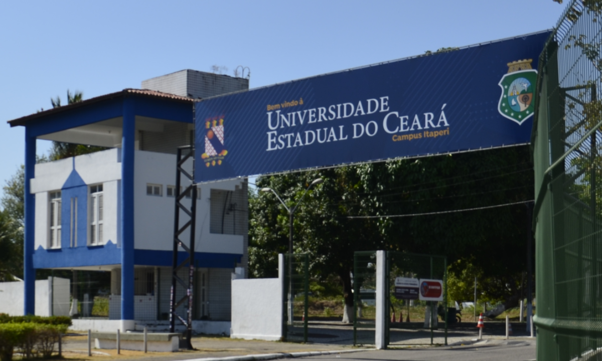 universidade estadual do ceará divulga edital de solicitação de isenção para vestibular 2023.2