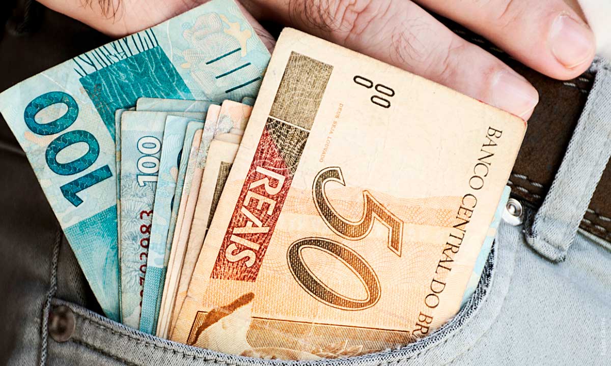 abono no valor de r$1.302,00 disponível para nascidos em março e abril a partir de quarta feiraj