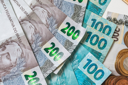 Governo Federal antecipa para maio o pagamento do 13º de beneficiários do INSS