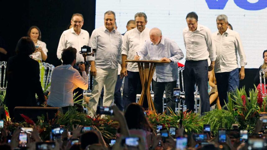 governo federal lançou o pacto nacional pela retomada de obras da educação básica