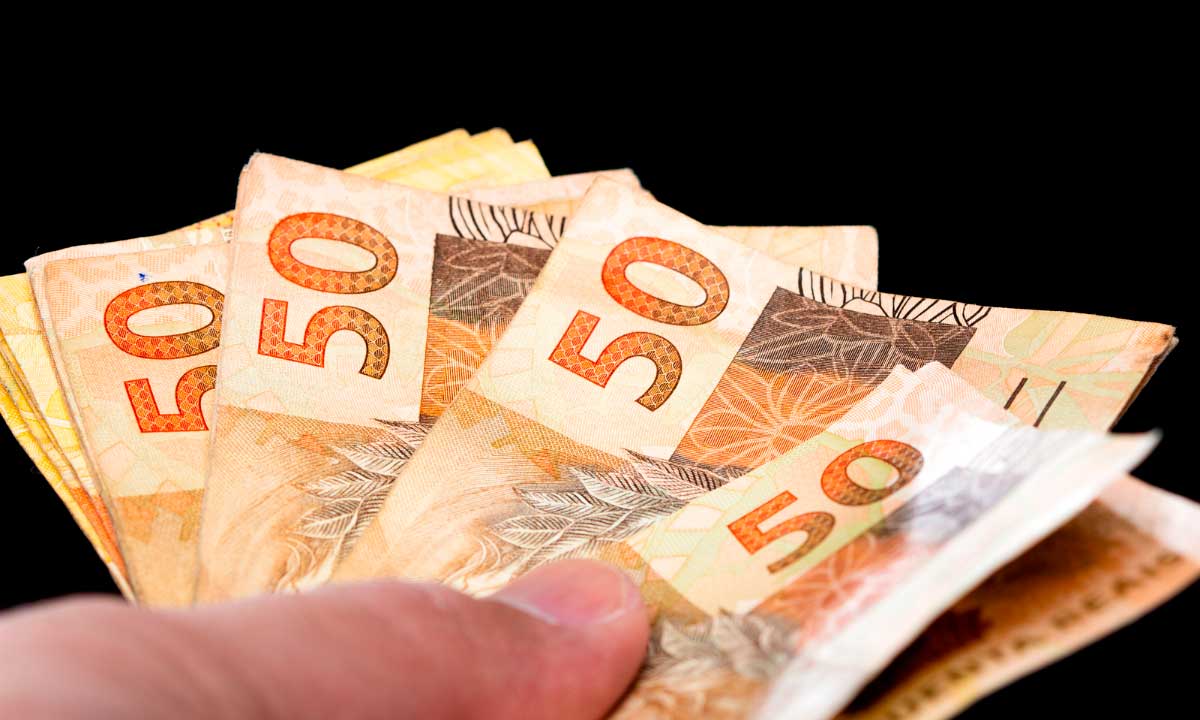 Descubra se você tem direito: CAIXA realizará pagamento de Abono Salarial aos trabalhadores nascidos em setembro e outubro nesta quinta-feira (15)