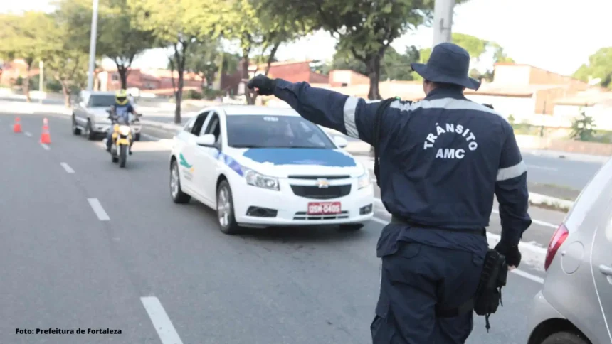 Concurso público da Autarquia Municipal de Trânsito de Fortaleza terá 128 vagas de nível médio, com remuneração de R$ 5.561,89