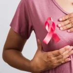 Outubro Rosa: Conheça os direitos previdenciários das pacientes com câncer no INSS