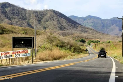 Governo do Ceará inaugurou a obra de pavimentação da rodovia CE-596 em Baturité