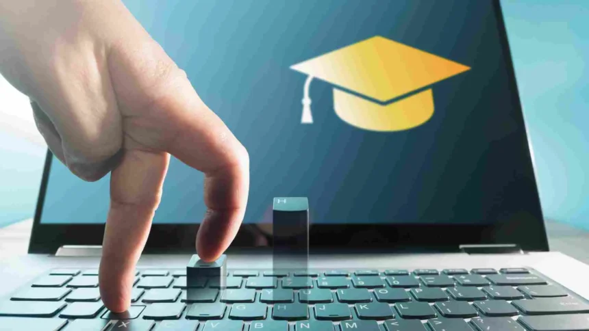 Uece e Dell oferecem cursos gratuitos para profissionais da educação