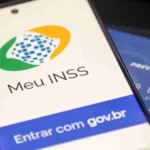 Aposentado do INSS pode escolher como e onde quer receber seu pagamento