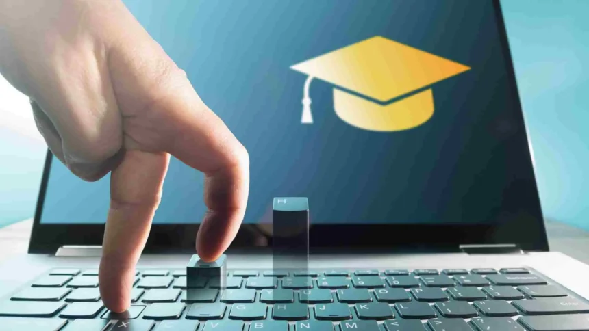 Uece e Dell reabrem inscrições para cursos gratuitos do Programa Ensino Digital